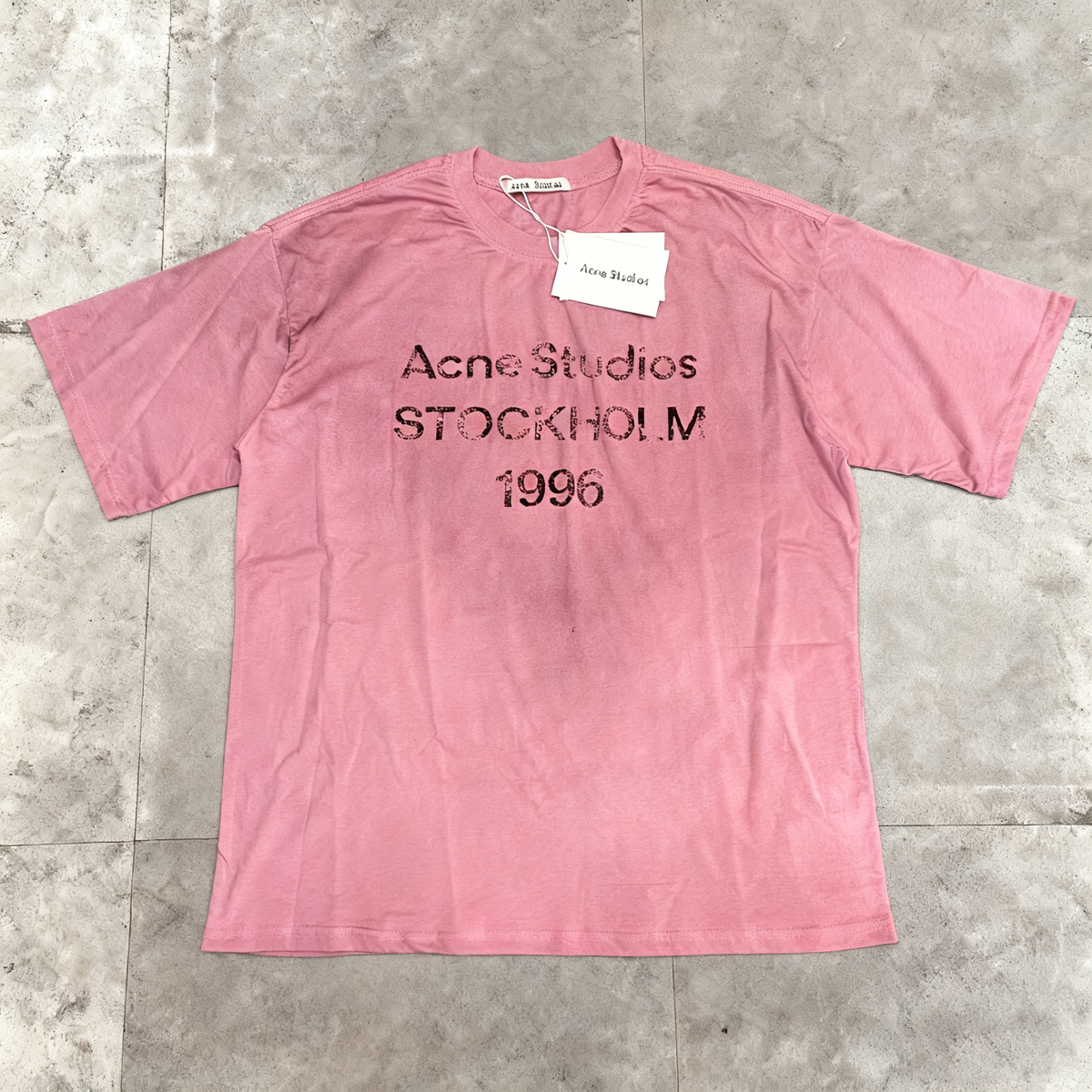 Acne Studios - Sprayed logo t- shirt - Faded Pink