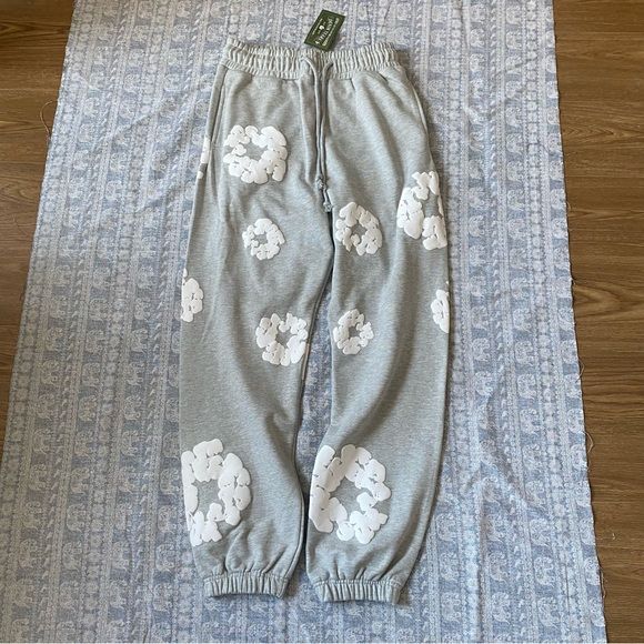 Denim Tears The Cotton Wreath Sweatpants Gray