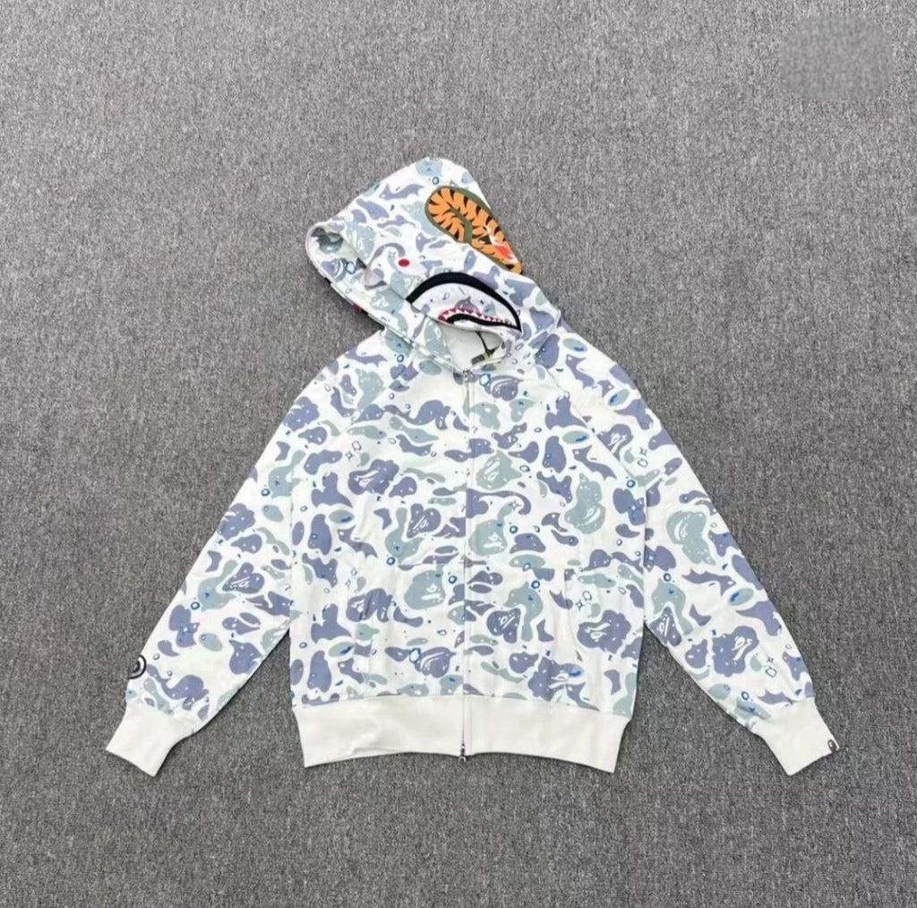 (구매율 1위)BAPE Space Camo Shark Full Zip Hoodie White Multi