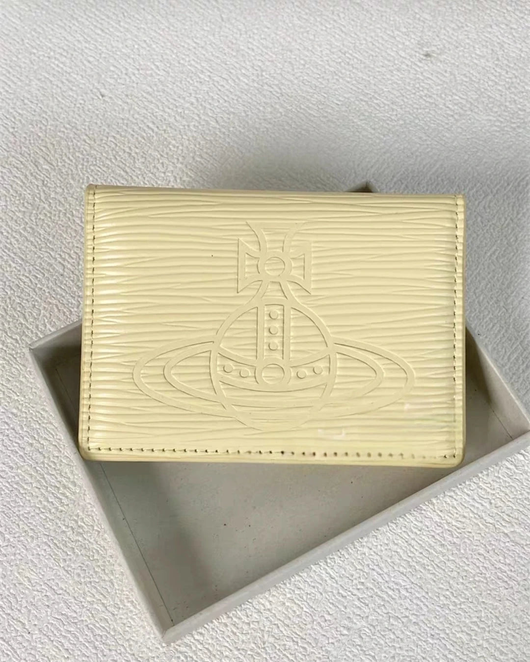 Vivienne Westwood Flow Card Case Ivory
