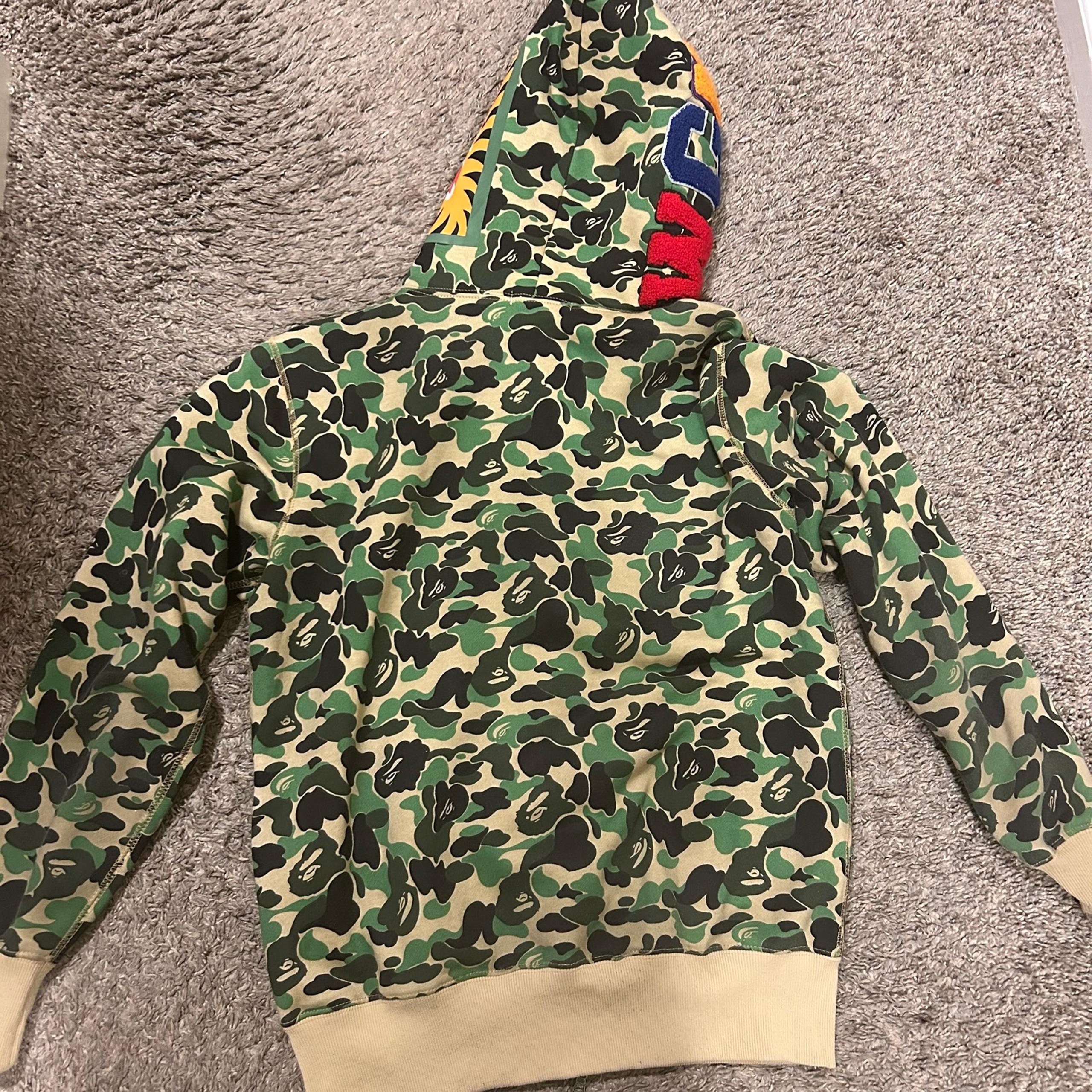 [근본]BAPE Green ABC Camo Shark Hoodie
