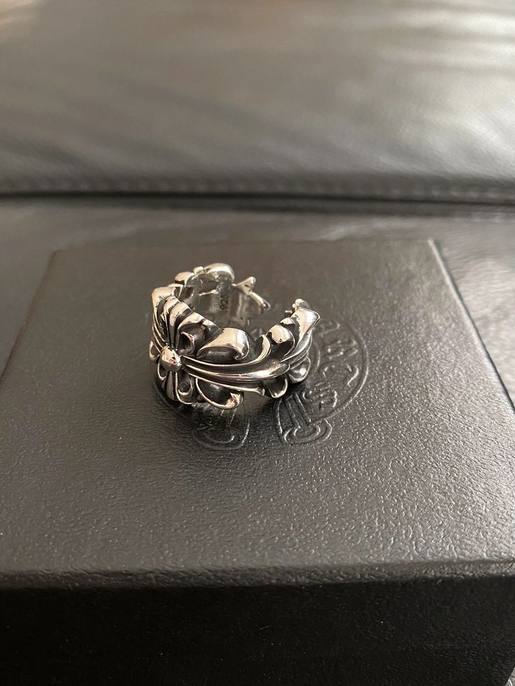 Chrome Hearts Double Floral Cross Ring