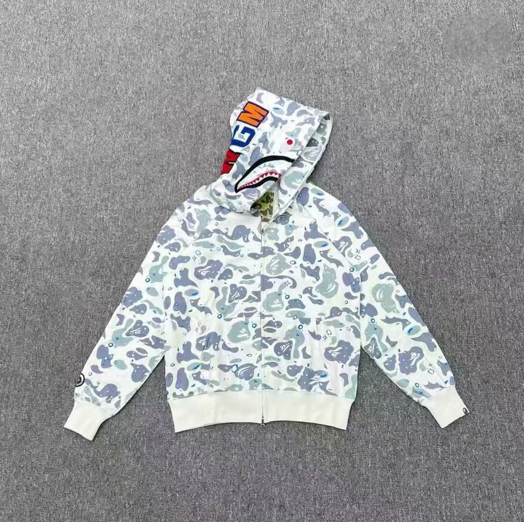 (구매율 1위)BAPE Space Camo Shark Full Zip Hoodie White Multi